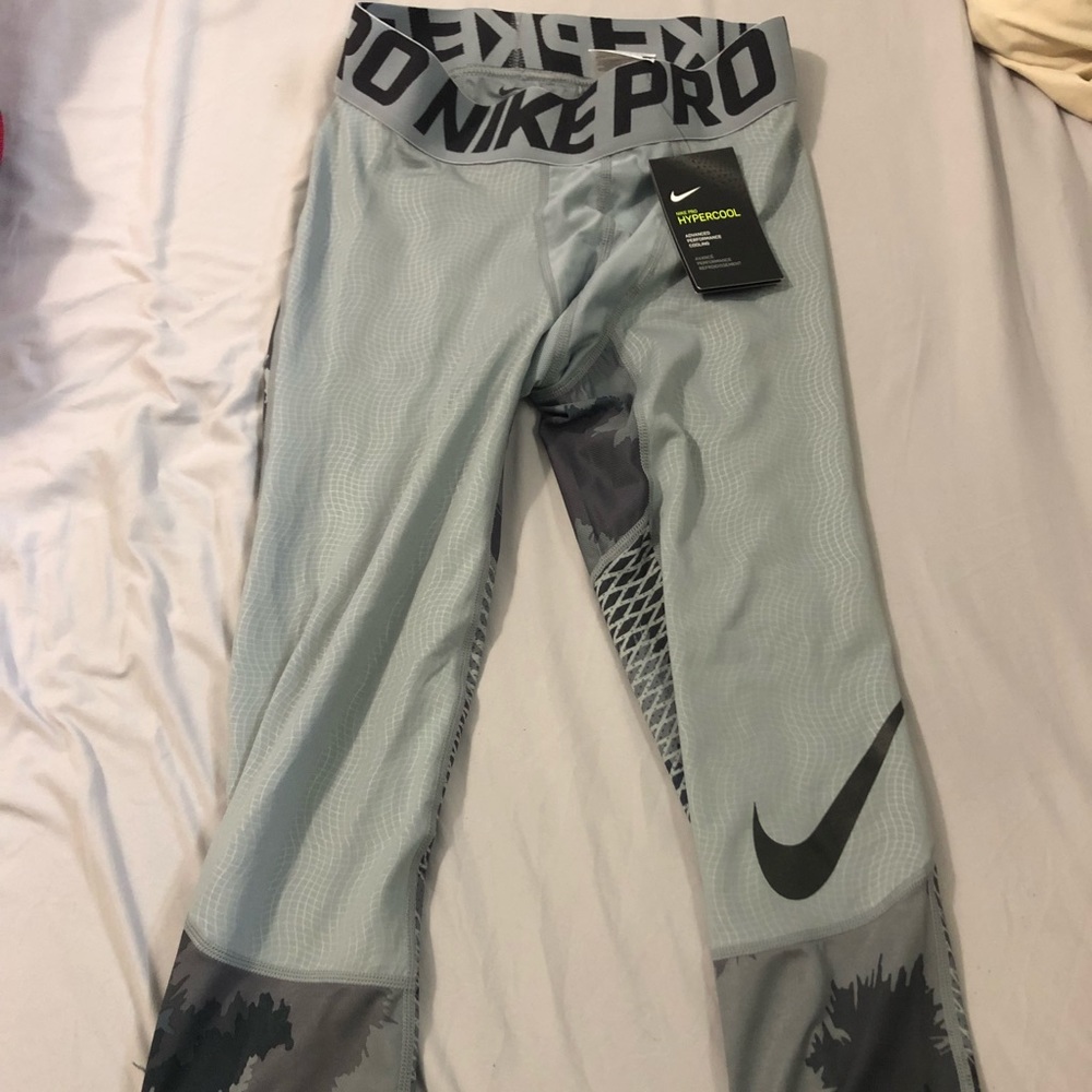 Nike dry fit tights